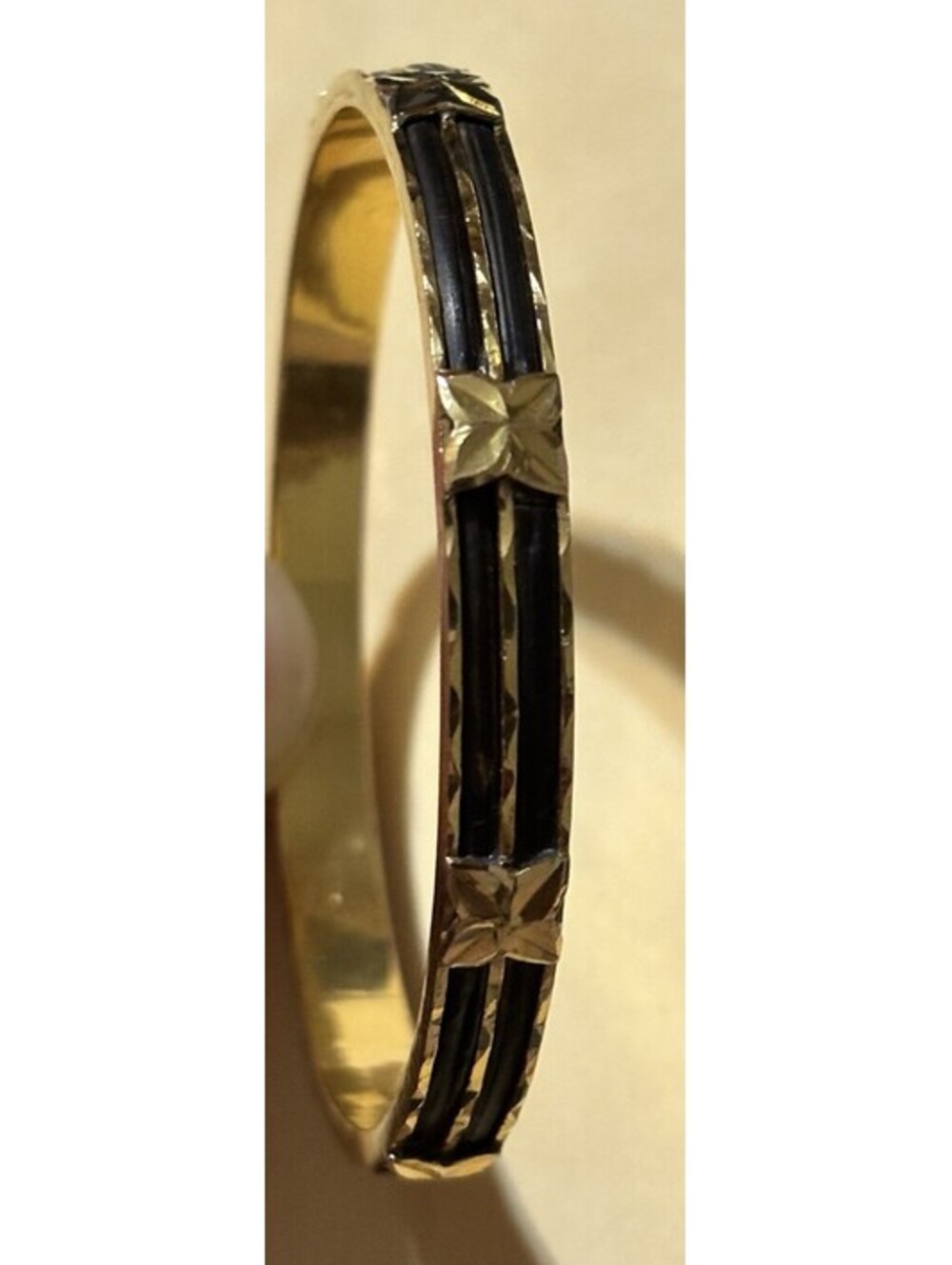 18-20K Gold Bangle Bracelet 19.23g Black Inlay Handcrafted XRF Tested Vintage
